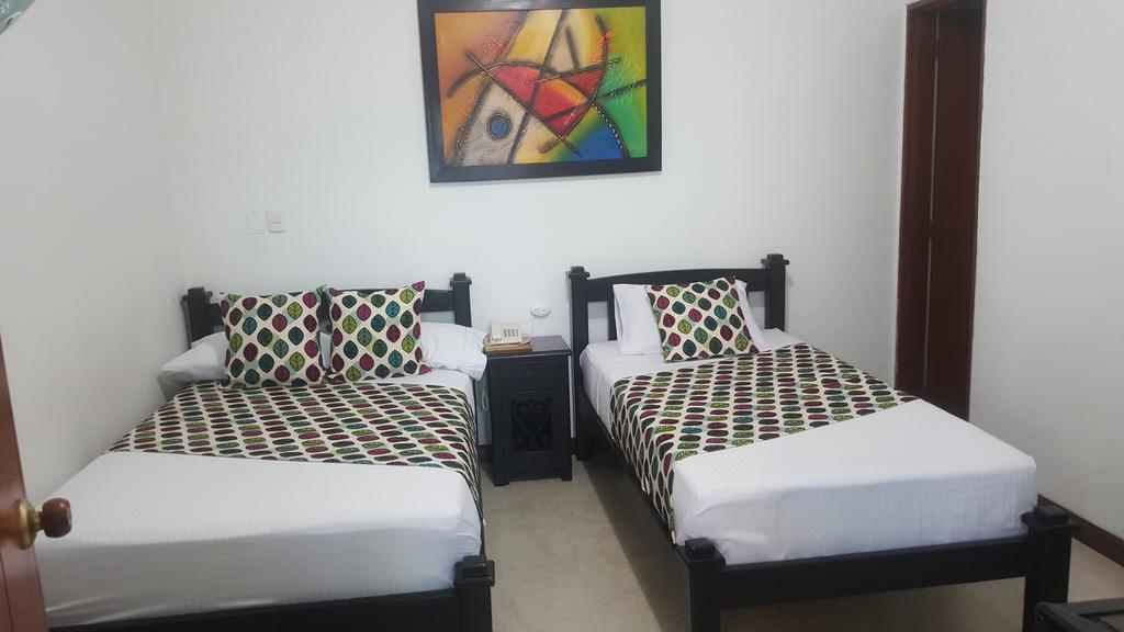 Hotel Colonial Pereira Buitenkant foto