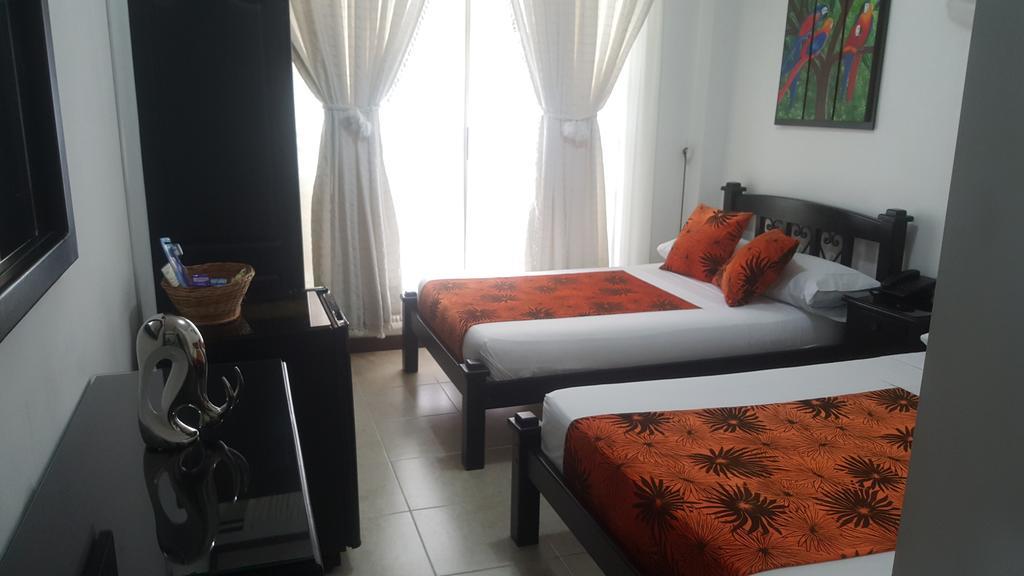 Hotel Colonial Pereira Buitenkant foto