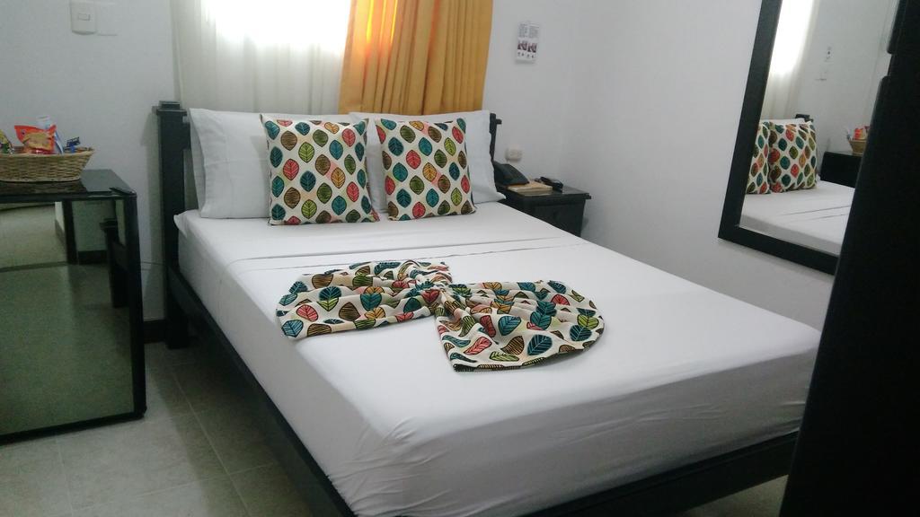 Hotel Colonial Pereira Buitenkant foto
